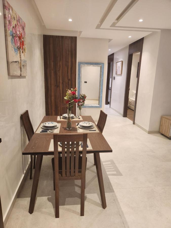 Modern Luxury Retreat: 2-Bedroom Apartment In The Heart Of Marrakech Marrakesh Exterior photo